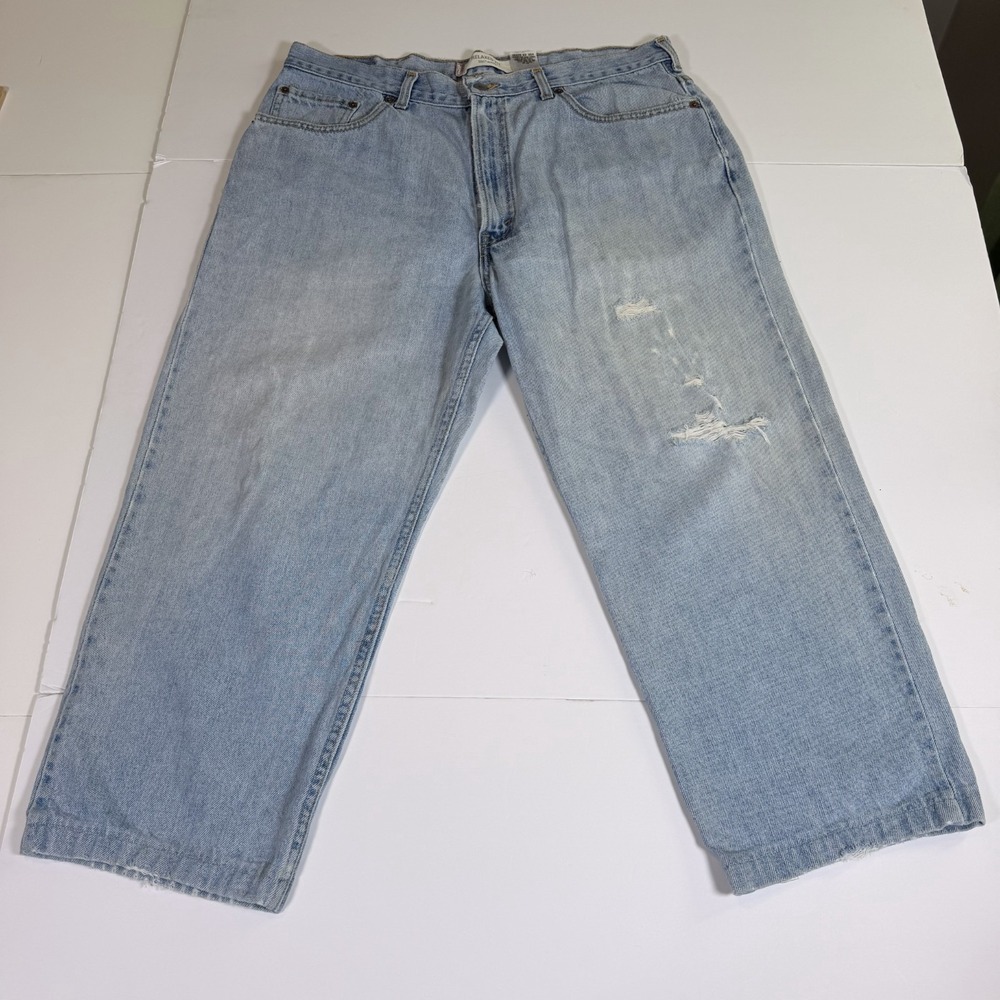 Levi's 550 Cropped Jeans Mens 38x29 Blue Denim Cotton Distressed Relaxed Fit